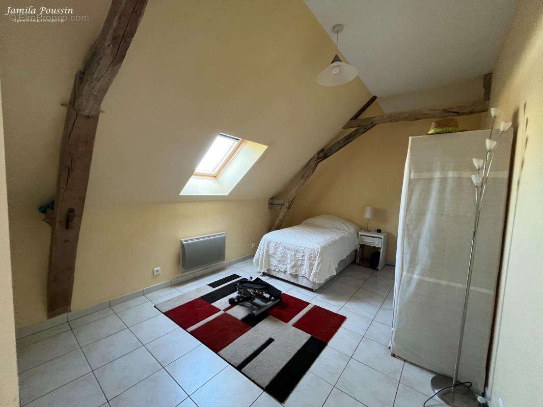 Maison de Campagne (137 m2 - 7 pièces) NOYANT-VILLAGES (49) - photo 33