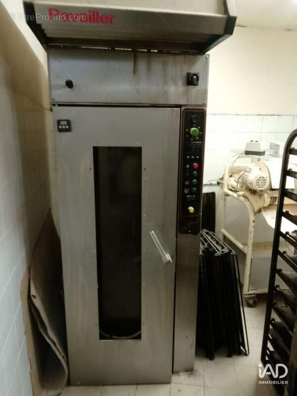 Photo 6 - Commerce à TALAIRAN