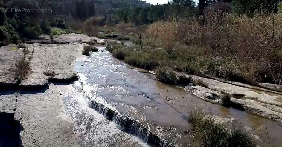 Terrain à SAINT-LAURENT-DE-LA-CABRERISSE