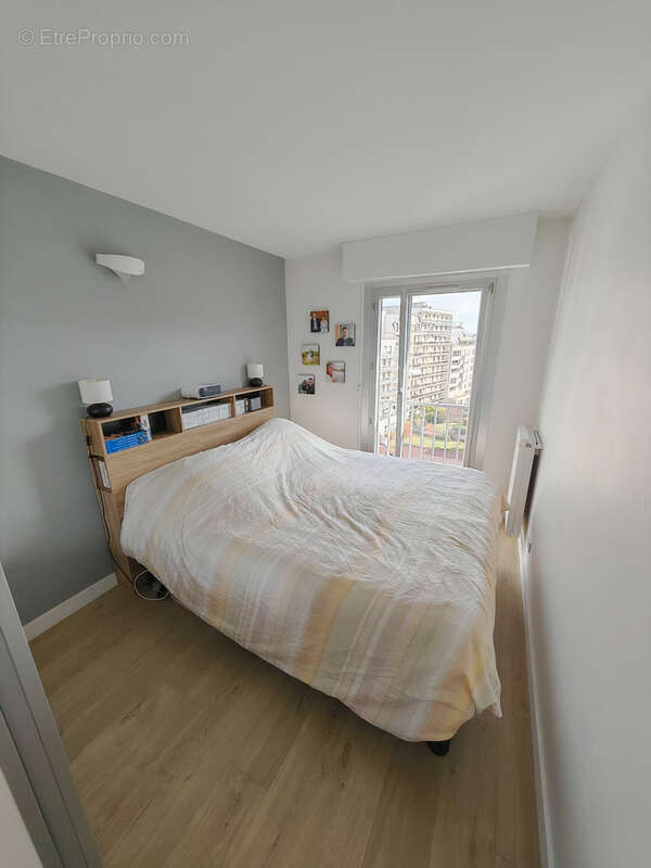 Appartement à CHARENTON-LE-PONT