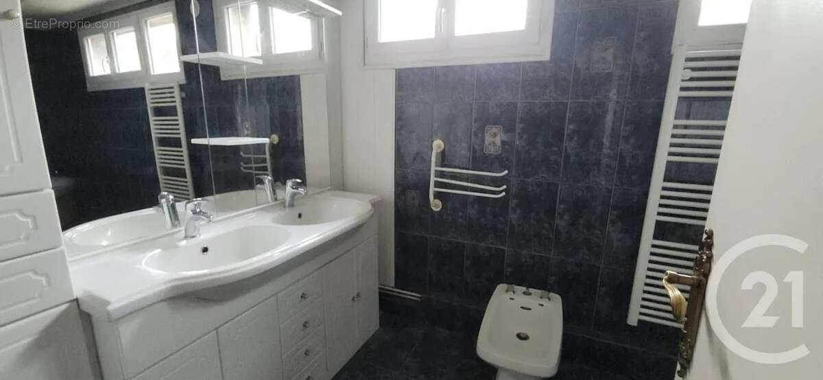 Appartement à AURILLAC