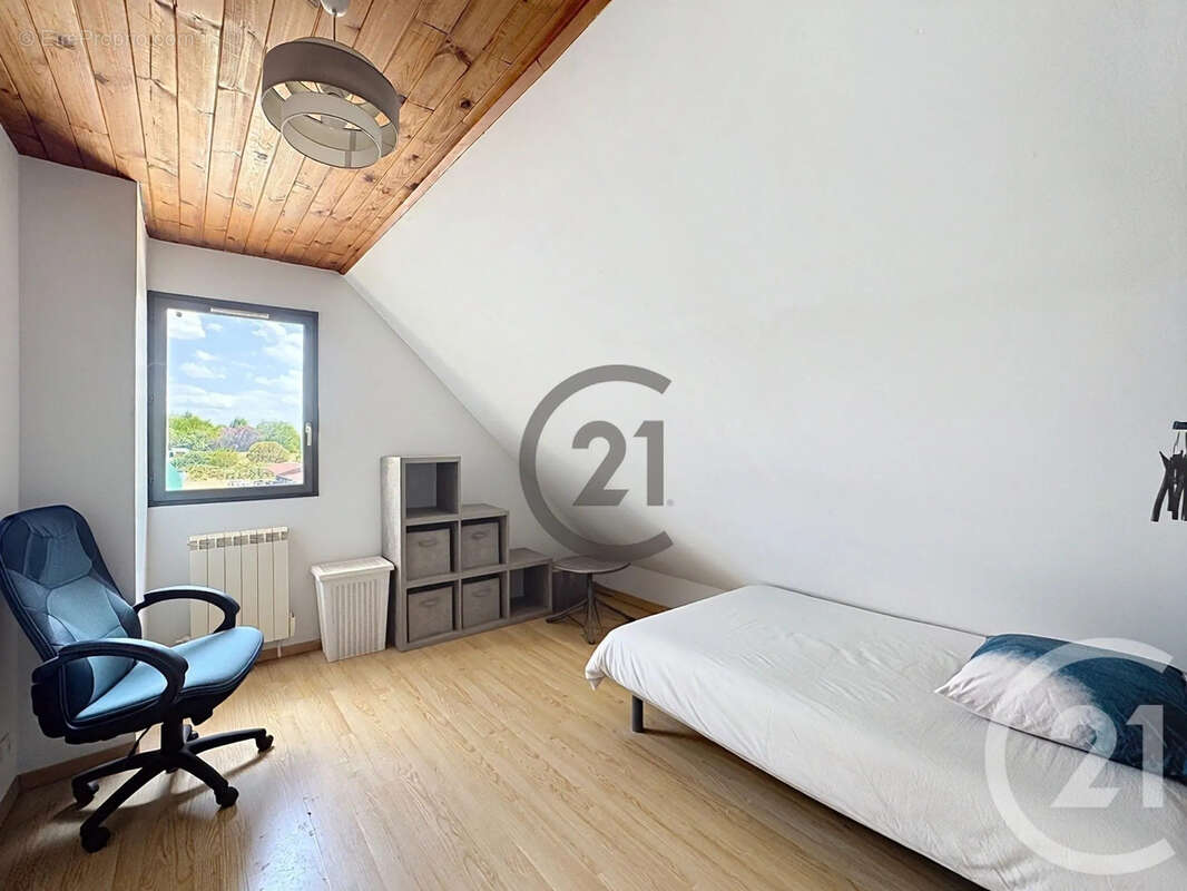 Maison 116 m² à Vinneuf  - photo 6
