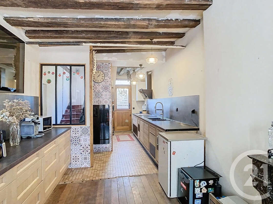 Maison à DONNEMARIE-DONTILLY