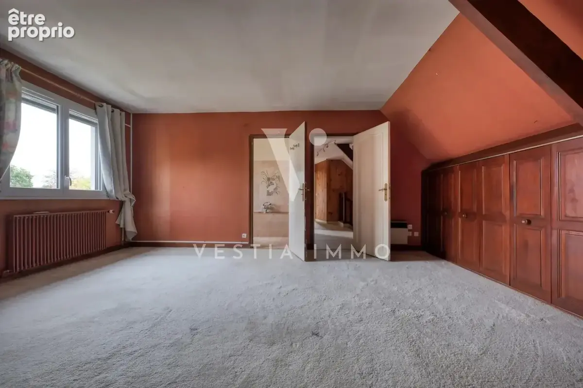 EST ST-ARNOULT-EN-Y - Maison à rénover 137 m² 5 CH -Terrain 1 032 m² proche DPE D - photo 17