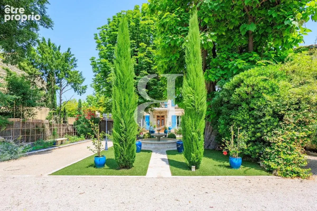 Maison 435 m² à L'isle-Sur-La-Sorgue  - photo 7
