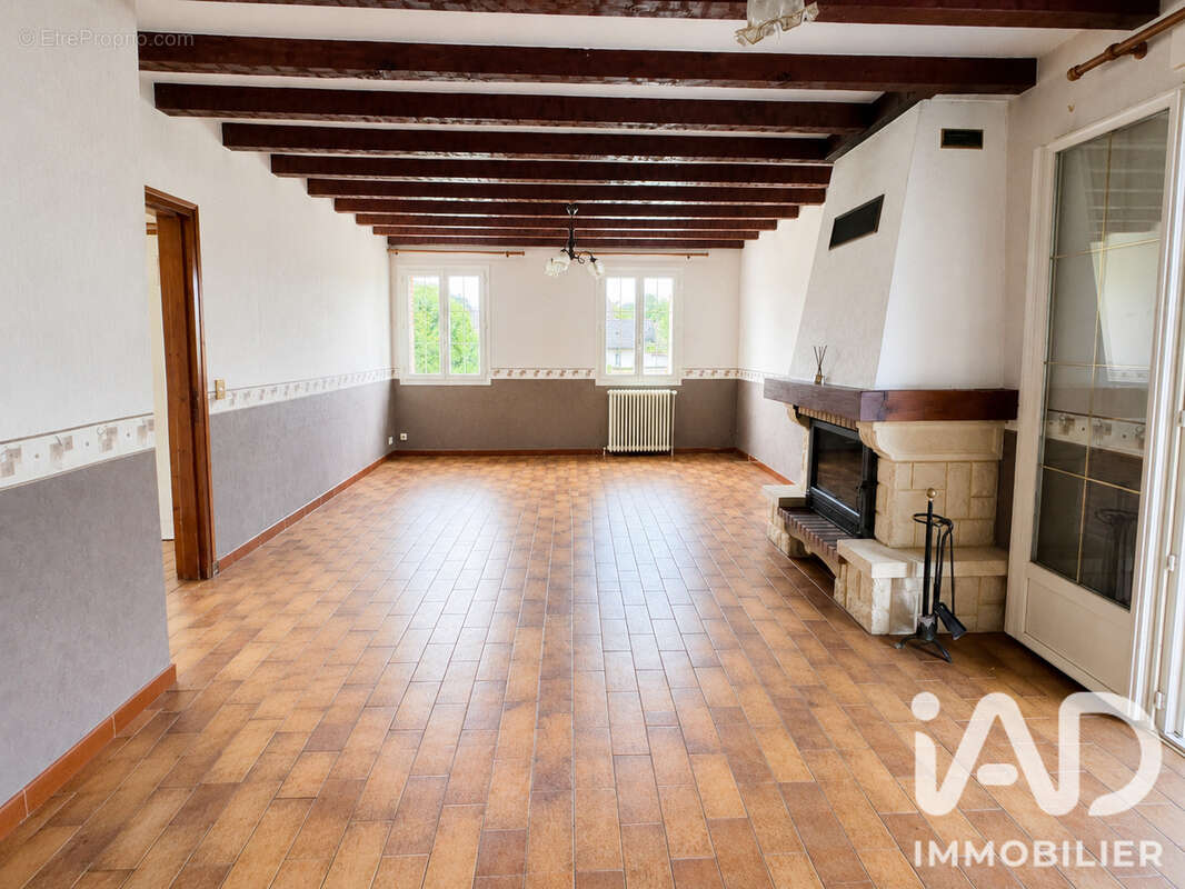 Maison 124 m² à Marchemoret  - photo 7