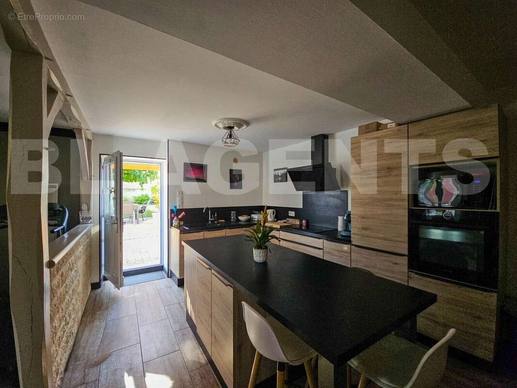 8 - Lionel MARC - BL Agents - ARN - Maison à RICHELIEU