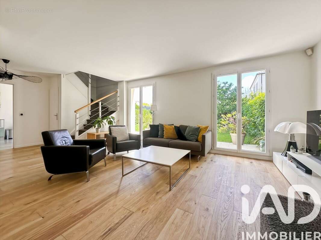 Photo 3 - Maison à LE PLESSIS-TREVISE