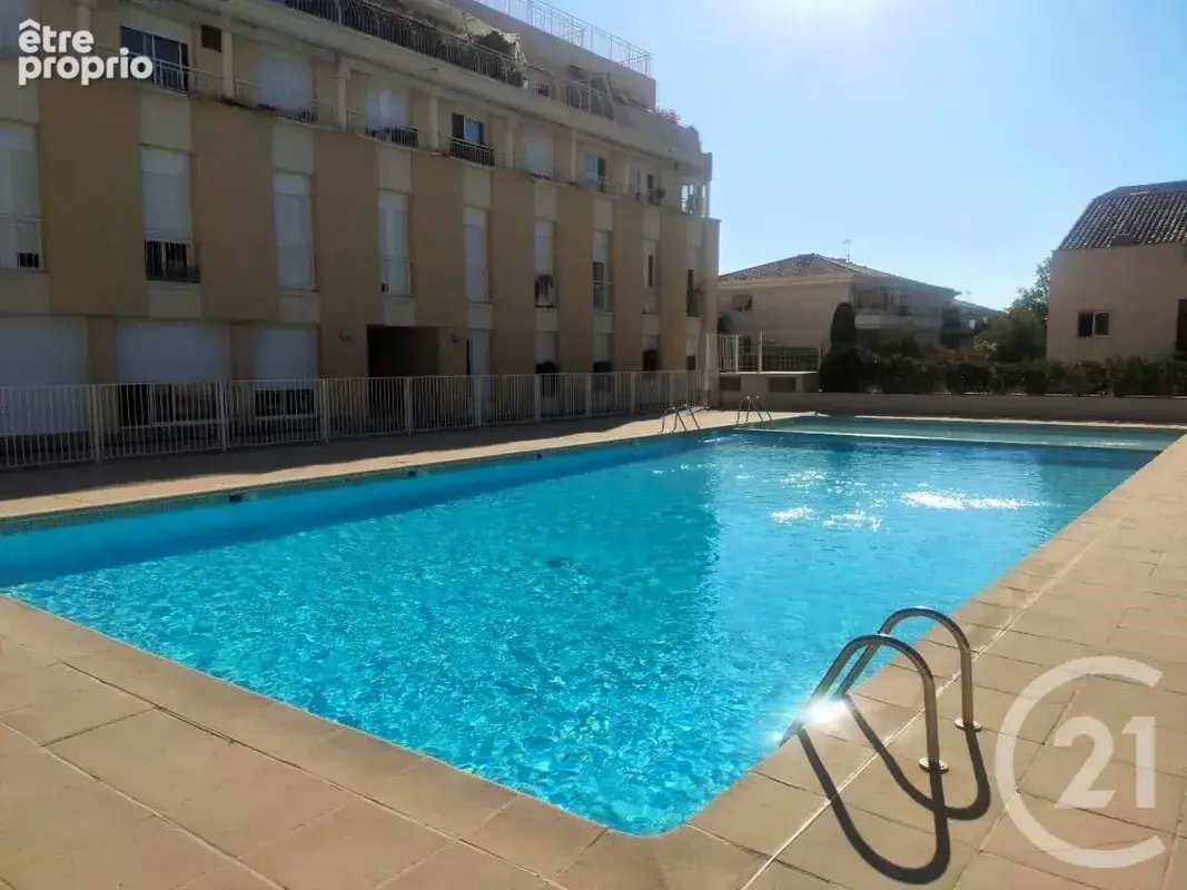 Appartement 1 pièce 31 m² à vendre à Villeneuve-Loubet (06270) - photo 12