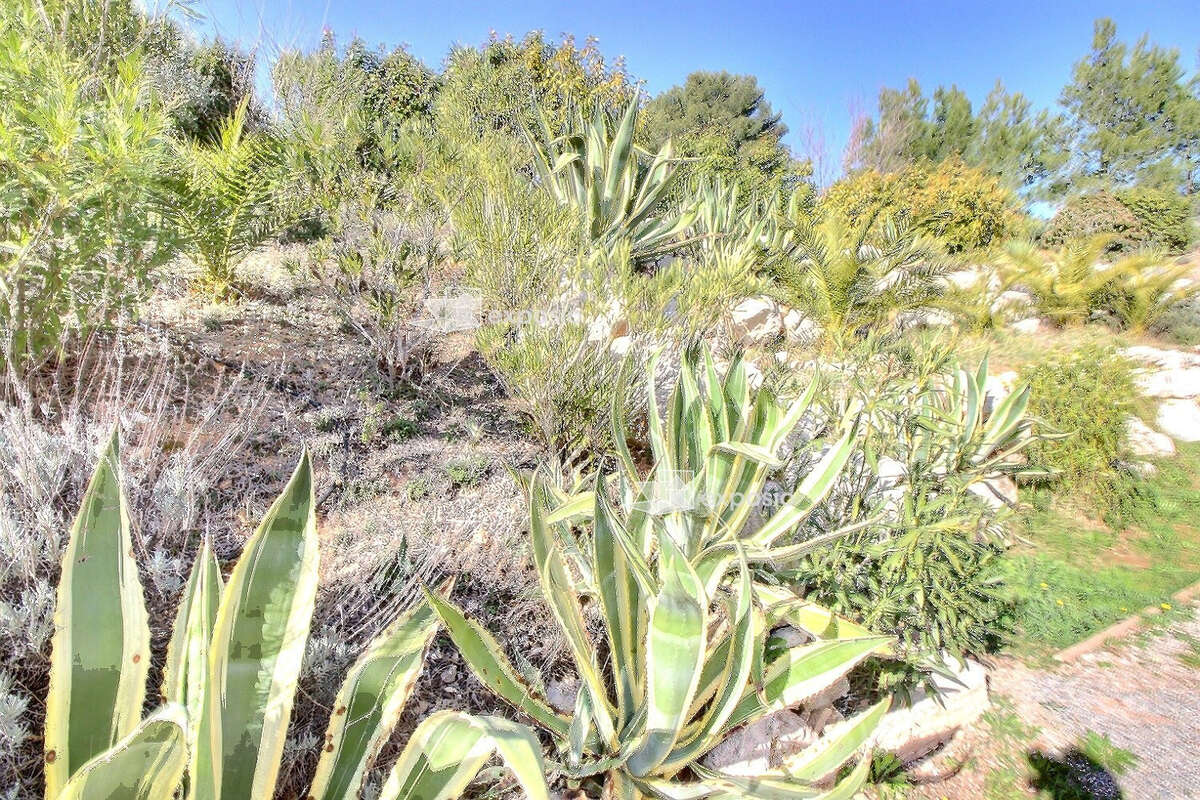 Maison à PUYLOUBIER