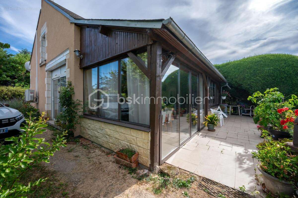 Maison familiale T5 sur +1400 m² de terrain — Prête à accueillir vos projets - photo 18