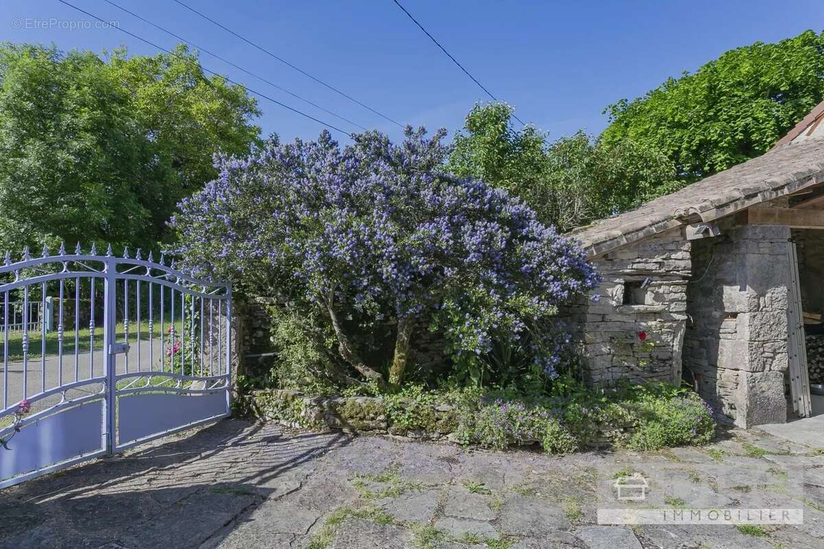 Maison à SAINT-PROJET