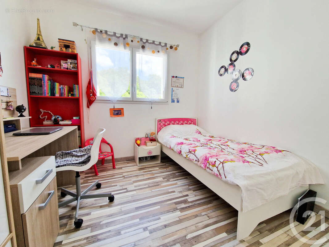 Maison 146 m² à Poiroux  - photo 8