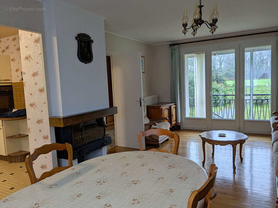 Maison à PLEUCADEUC