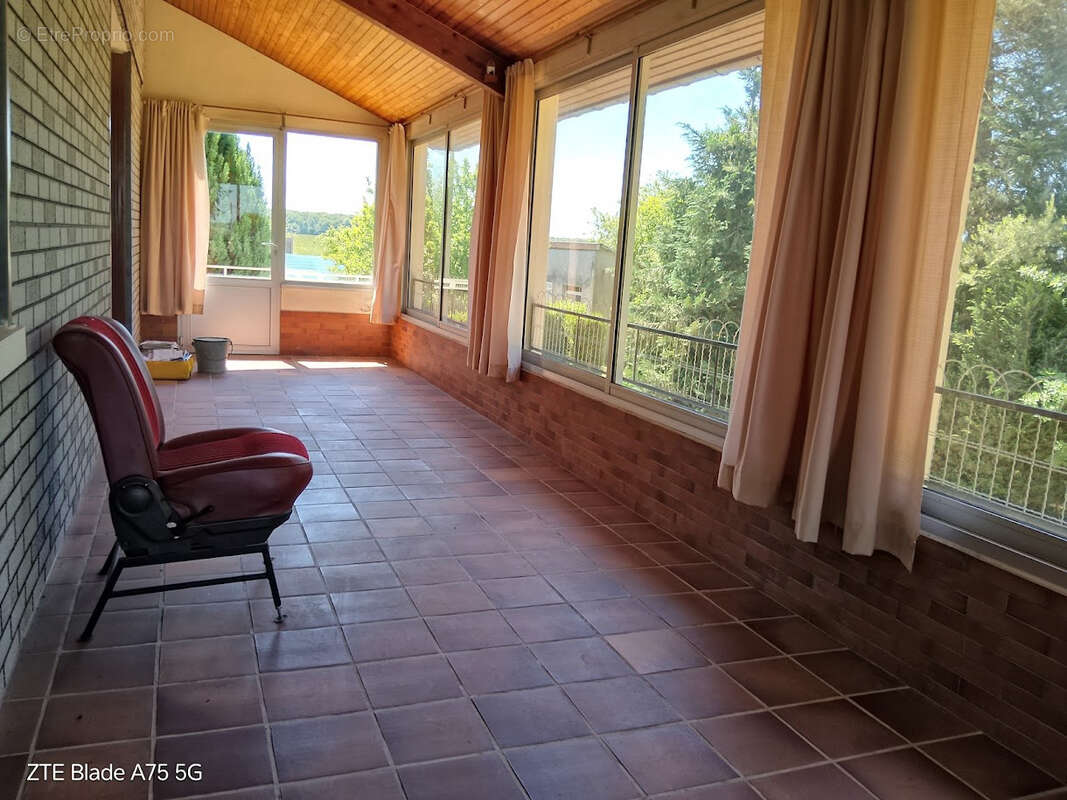 Maison à IS-EN-BASSIGNY