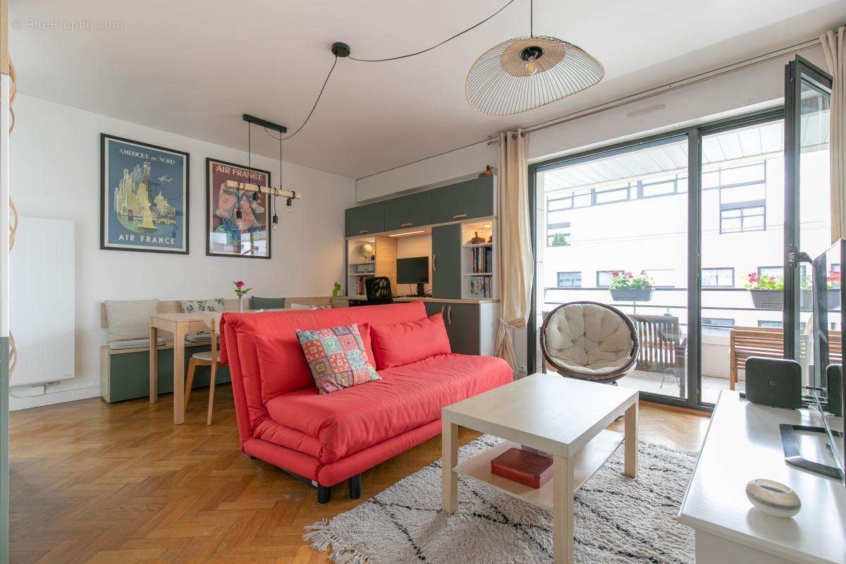 Appartement à PARIS-12E