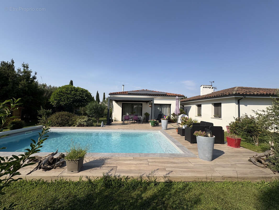 Maison T5 avec piscine CUGNAUX 31270 - photo 2