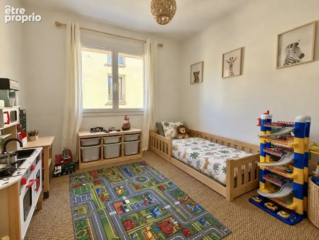 Maison dans le vieux Verneuil sans aucun travaux . - photo 4