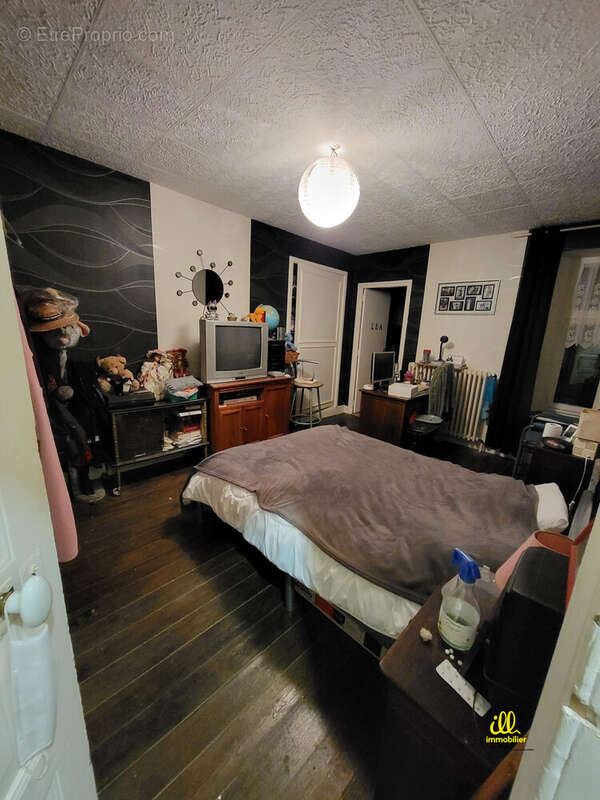 Maison à VIREUX-MOLHAIN