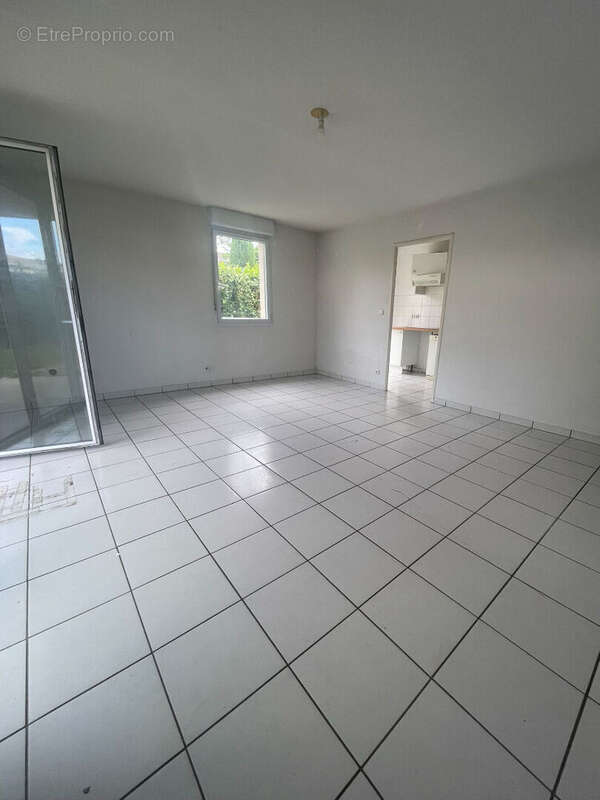 Appartement à SAINT-MACAIRE