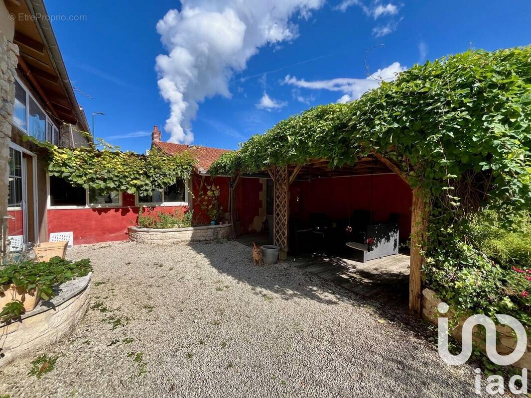 Photo 1 - Maison à CIVAUX