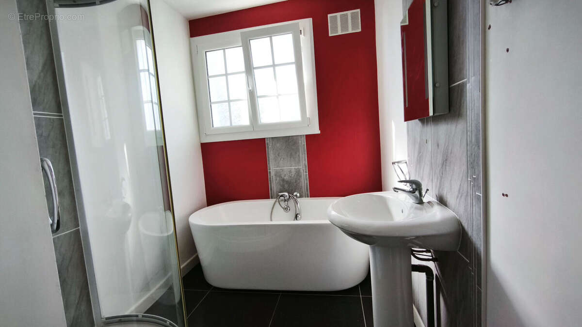 Maison à SAINT-TUGDUAL