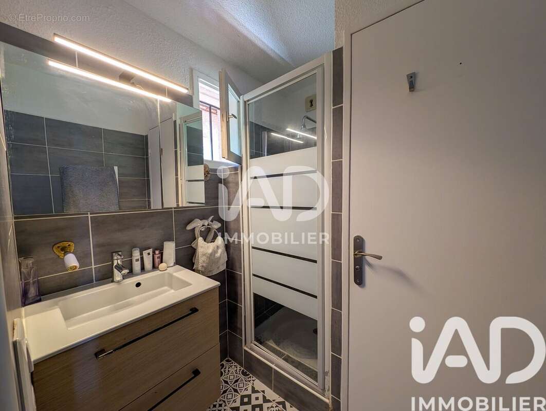 Appartement 41 m² à Roquebrune-Sur-Argens  - photo 7