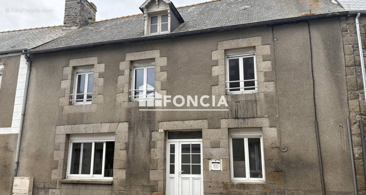 Maison à LA BOUSSAC