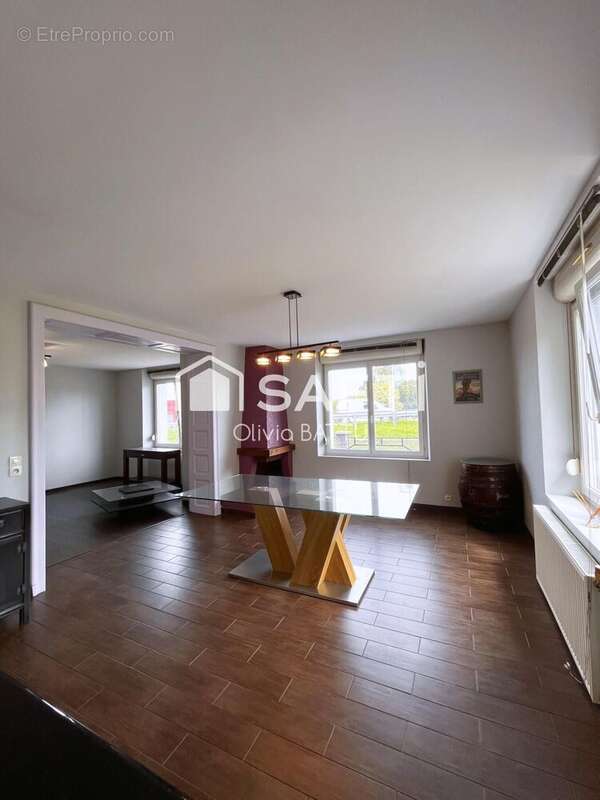 Photo 2 - Maison à GOLBEY