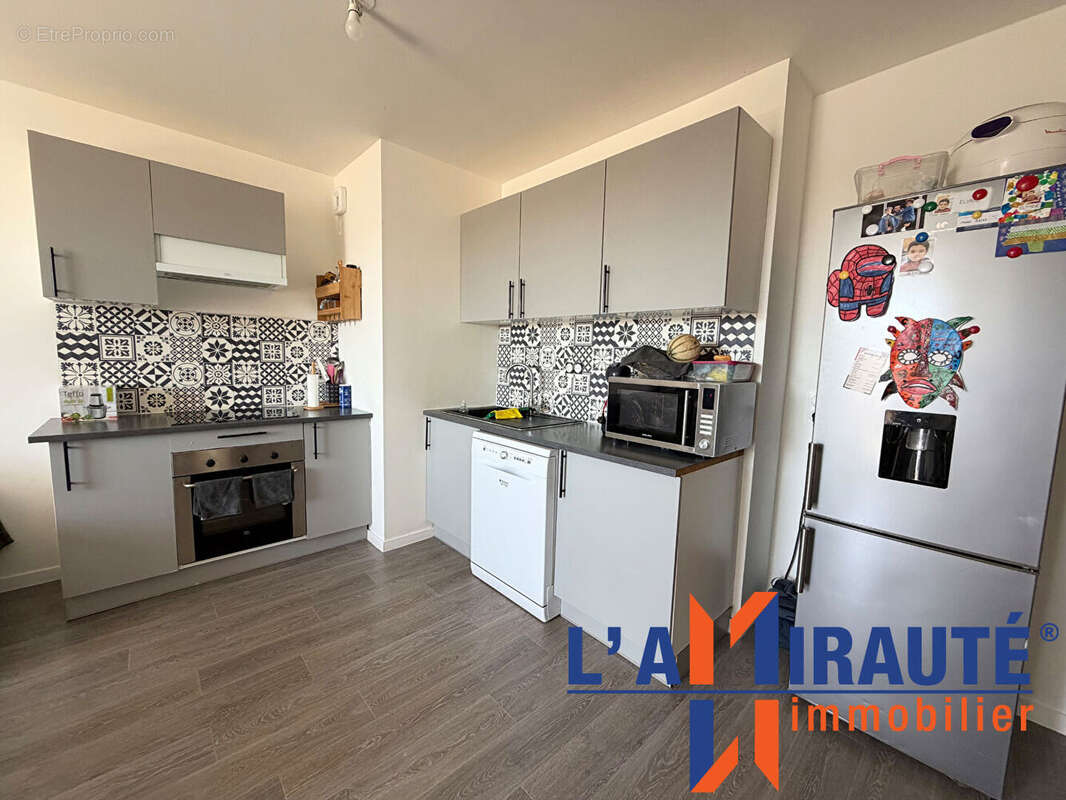 Appartement à SARTROUVILLE