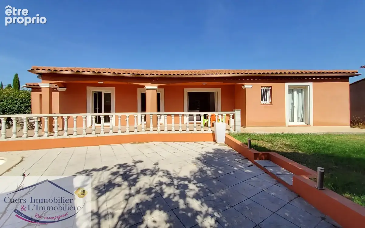 Maison à CUERS