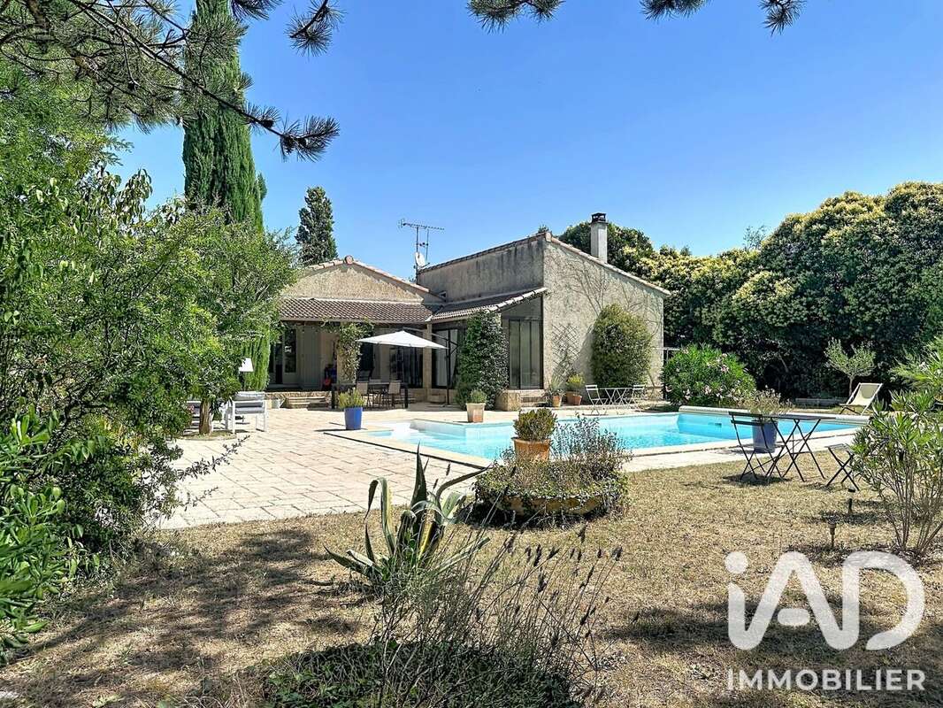 Photo 2 - Maison à MONTAREN-ET-SAINT-MEDIERS