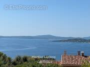 Terrain à LES ISSAMBRES