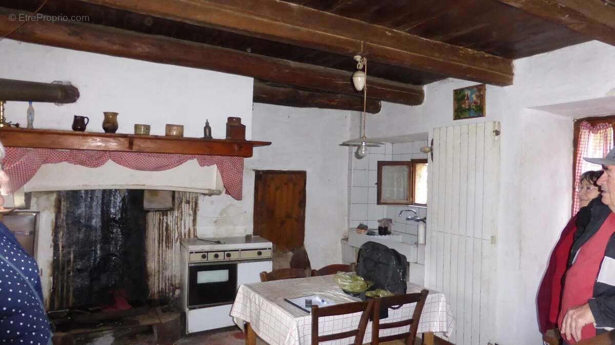 Appartement à VEYREAU