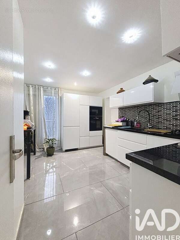 Photo 4 - Appartement à REIMS