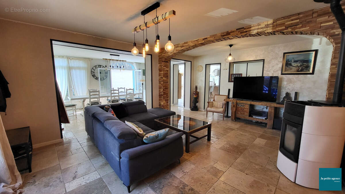Maison à MERVILLE-FRANCEVILLE-PLAGE