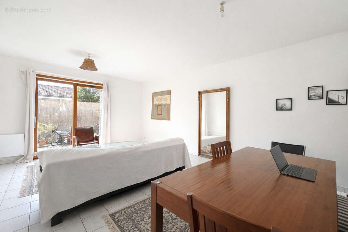 f7f48fba-8d32-4f80-ac96-2651f2c85c82 - Maison à BRUNOY