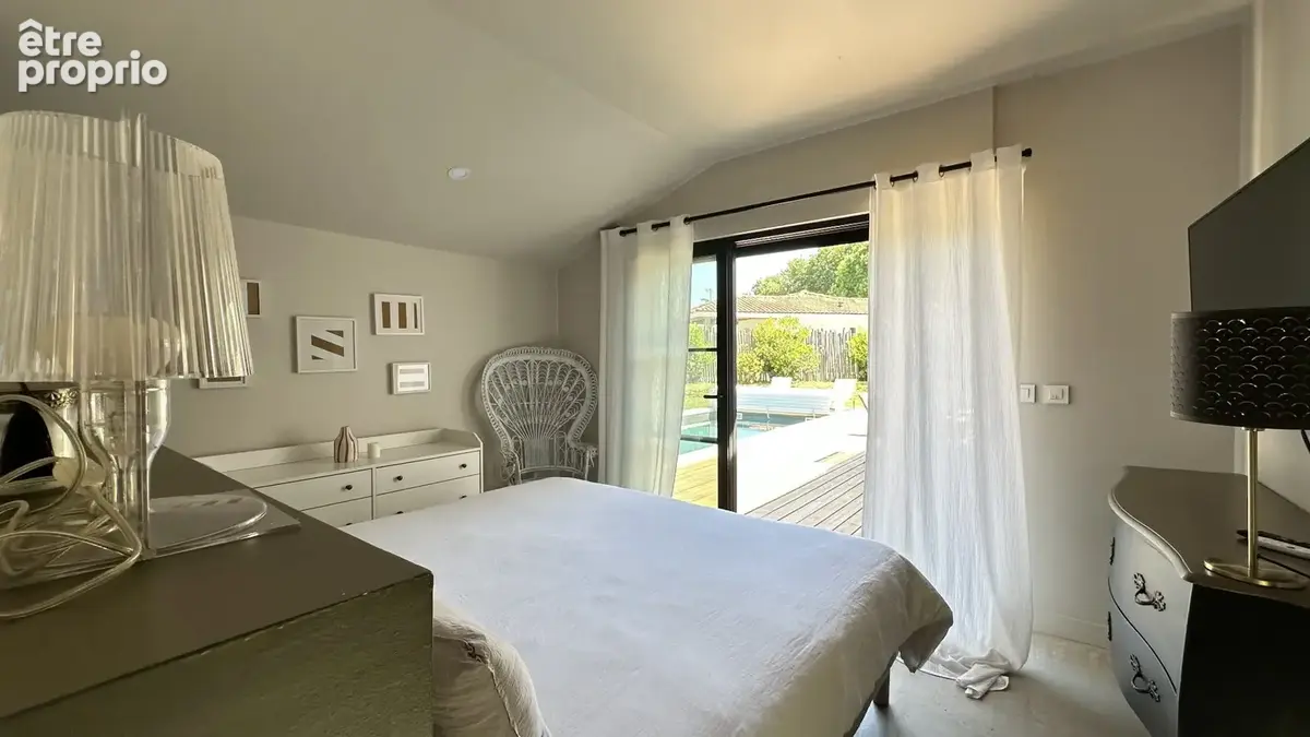 FERME DU 19 ème de type T6 DE 220 M2 sur une parcelle de 1167 m2 - photo 14