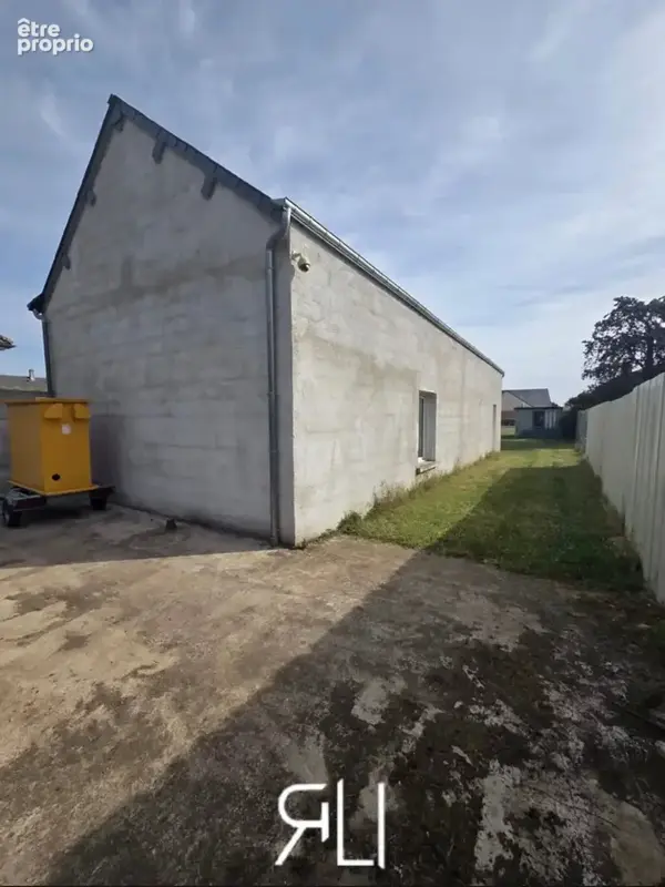 Garage de 87m2 avec fort potentiel d'aménagement - photo 2