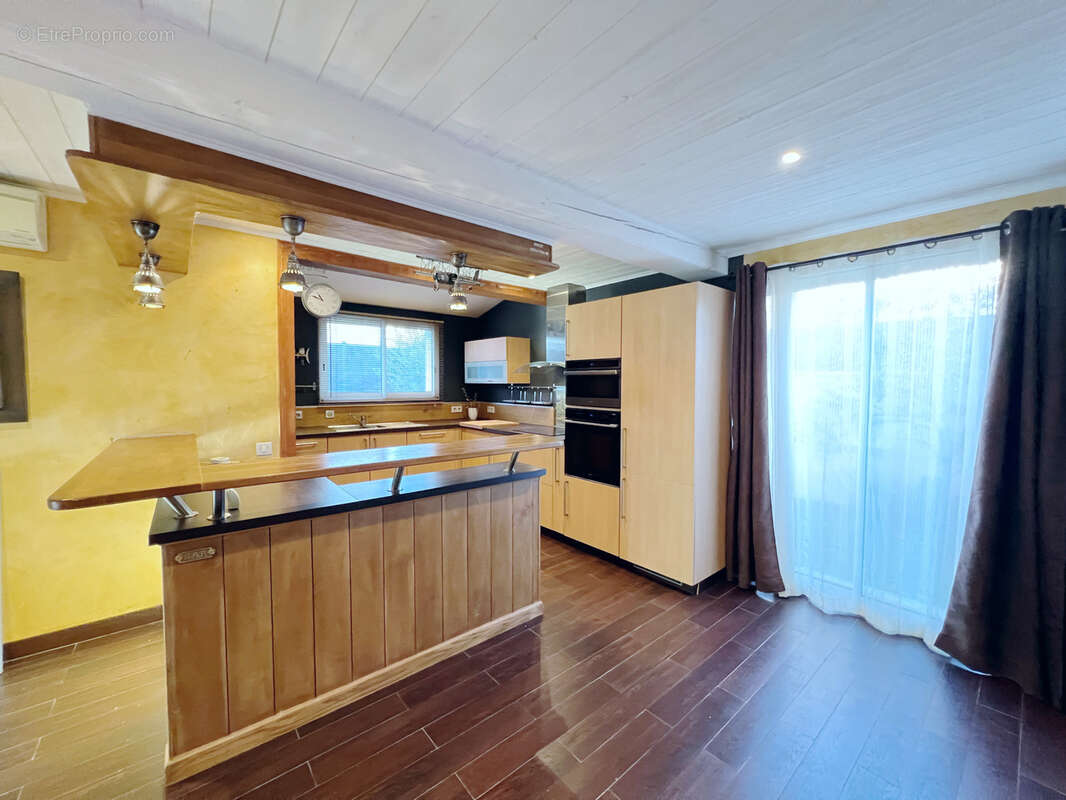 Maison à VILLENEUVE-LOUBET