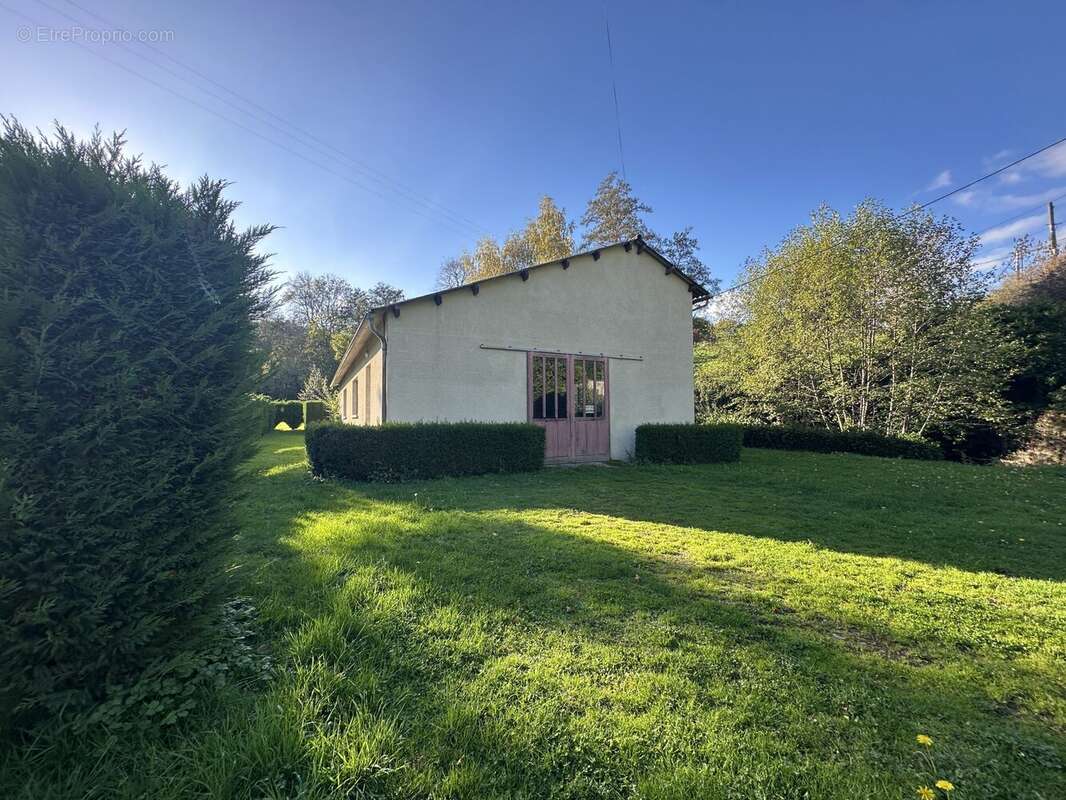 Maison à SAINT-DIDIER-SUR-BEAUJEU