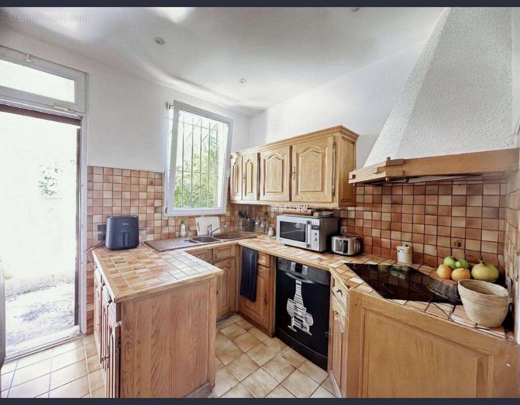 Maison à VILLETANEUSE