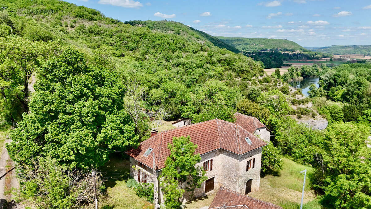 Maison Larroque-toirac 5 pièce(s) 185 m2 - photo 12