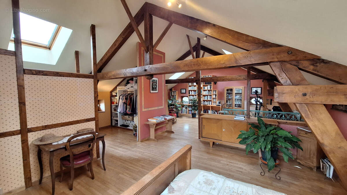 Maison à ESTANDEUIL