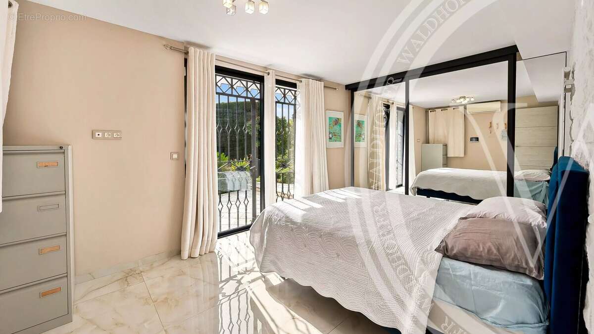 Maison à CANNES