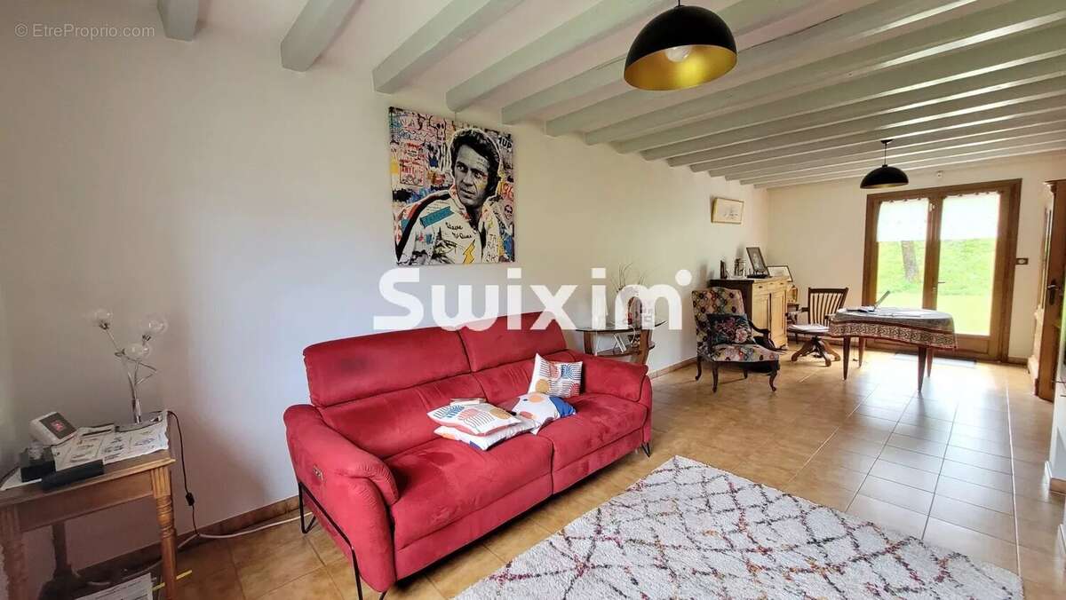 Maison à LONS-LE-SAUNIER