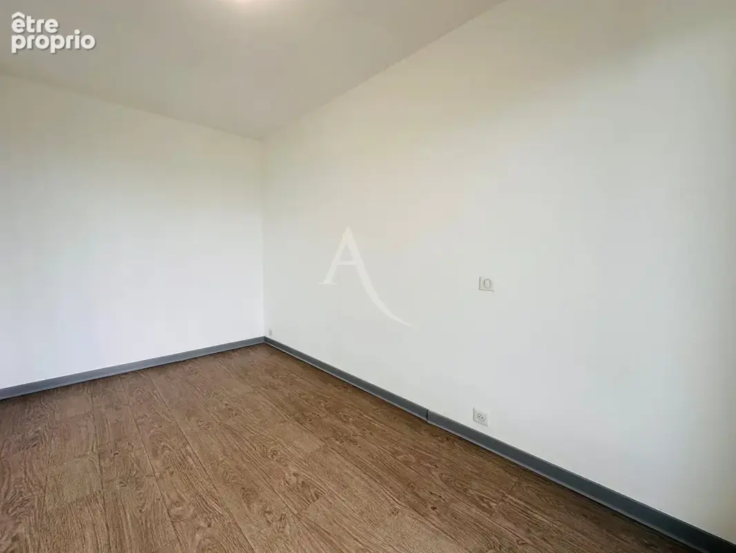 Appartement Blois 1 pièce(s) 37.81 m². - photo 3