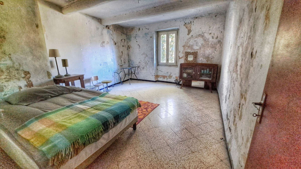 Maison à SAINT-HIPPOLYTE-DU-FORT