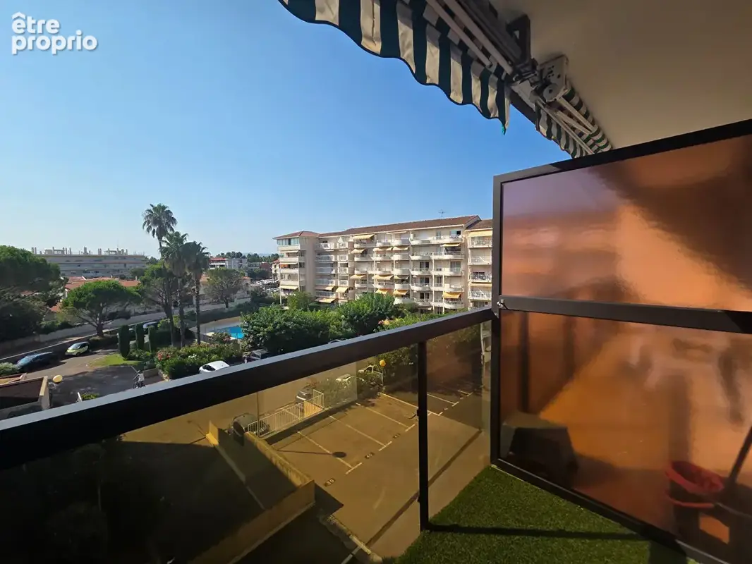 Appartement Saint Raphael 1 pièce(s) 26 m2 - photo 2