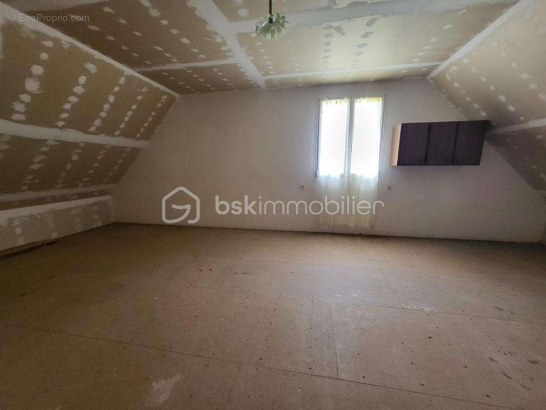  Maison familiale avec vie de plain-pied – 4 chambres – terrain 740 m² - photo 13